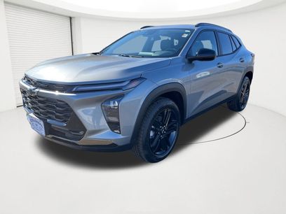 New 2026 Chevrolet Trax ACTIV w/ Sunroof Package