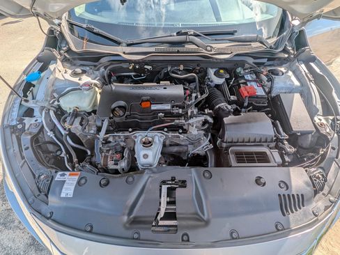 Used 2018 Honda Civic EX image 10