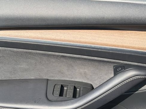 Used 2023 Tesla Model 3 Standard Range RWD image 22