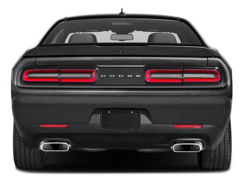Used 2017 Dodge Challenger R/T w/ Blacktop Package RWD image 9