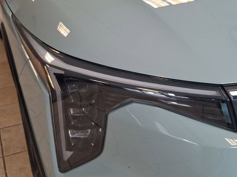 Used 2025 Kia K4 FWD image 9