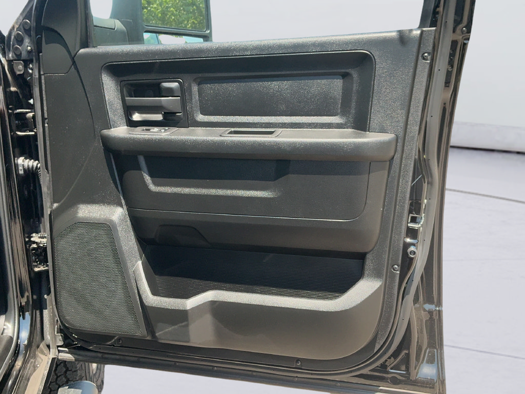 New 2026 RAM 3500 Tradesman AWD/4WD image 33