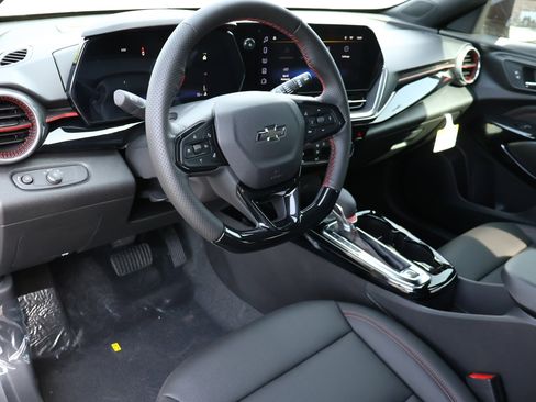 New 2026 Chevrolet Trax RS w/ Driver Confidence Package FWD image 3