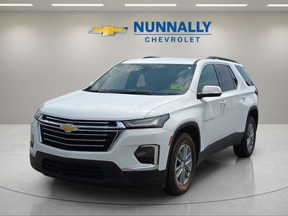Used 2023 Chevrolet Traverse LT