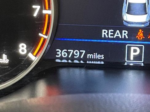 Used 2024 Nissan Altima 2.5 SV image 25