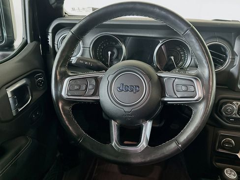 Used 2023 Jeep Wrangler Sahara w/ Cold Weather Group image 18