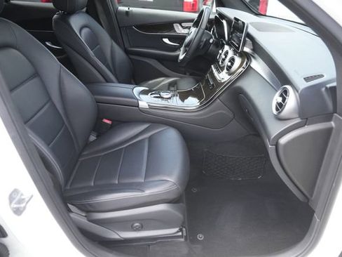 Used 2018 Mercedes-Benz GLC 300 image 18