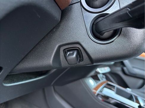 Used 2023 Audi Q5 2.0T Premium Plus w/ Premium Plus Package image 22