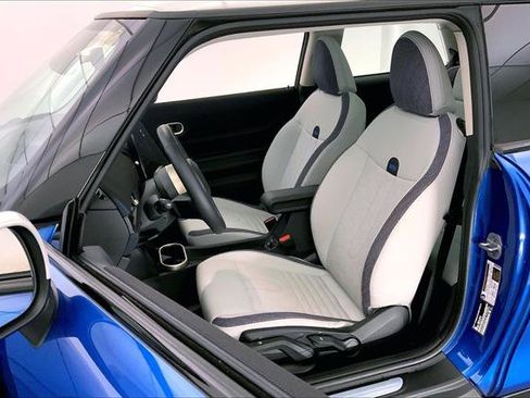 Certified 2025 MINI Cooper S image 13