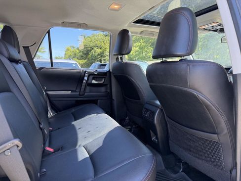 Used 2021 Toyota 4Runner Venture w/ Moonroof Package AWD/4WD image 23