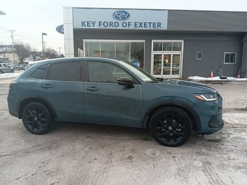 Used 2024 Honda HR-V Sport image 1