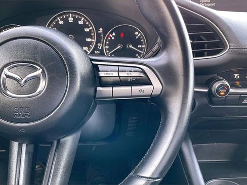 Used 2023 MAZDA MAZDA3 s image 19