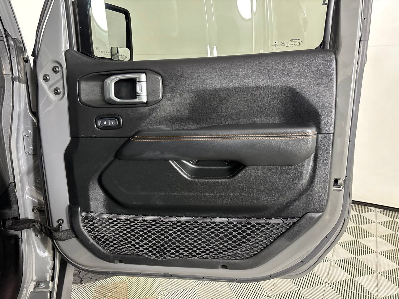 Used 2020 Jeep Gladiator Mojave AWD/4WD image 28