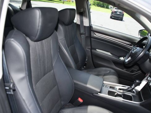 Used 2018 Honda Accord EX-L image 24