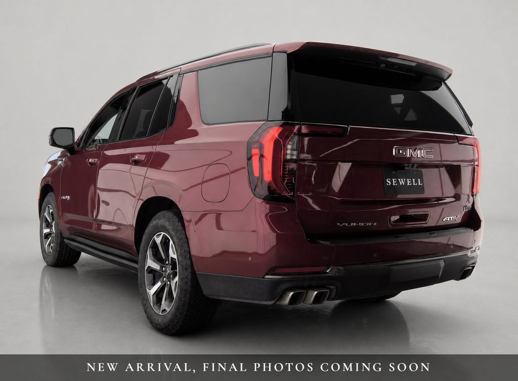Used 2025 GMC Yukon AT4 Ultimate AWD/4WD image 4