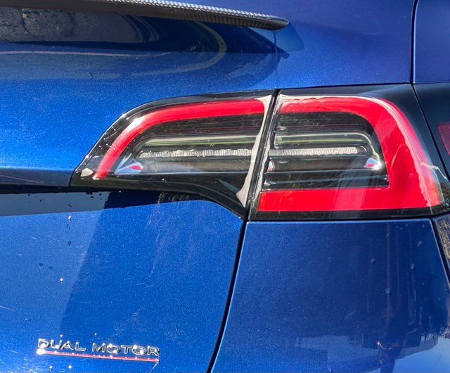 Used 2022 Tesla Model Y Performance AWD/4WD image 8