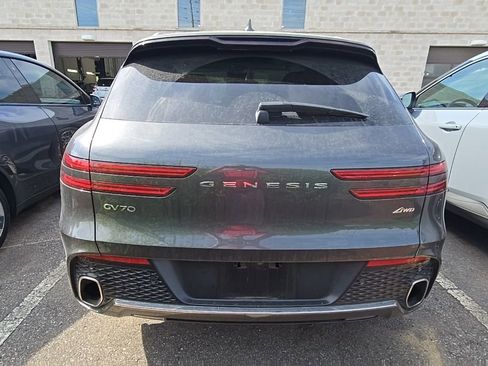 Used 2024 Genesis GV70 2.5T Advanced w/ Advanced Package image 6
