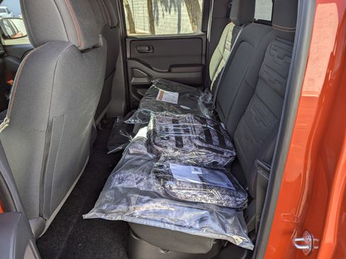 New 2026 Nissan Frontier PRO-4X w/ Tow Package AWD/4WD image 9