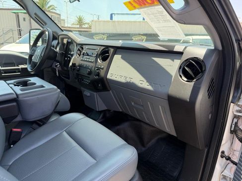 Used 2015 Ford F250 XL w/ Power Equipment Group RWD image 29