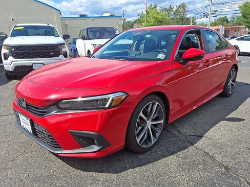 Certified 2024 Honda Civic Touring image 3