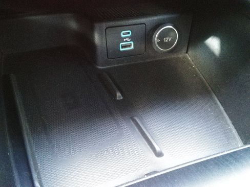 Used 2021 Ford Escape SEL w/ Technology Package image 20