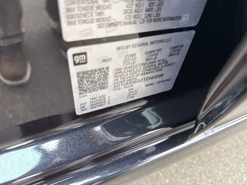 Used 2026 GMC Sierra 1500 SLT image 41