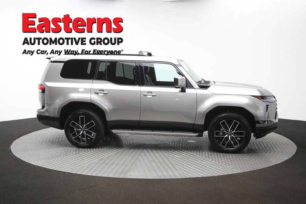 Used 2024 Lexus GX 550 w/ Cold Area Package AWD/4WD image 52