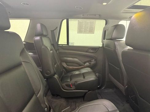 Used 2019 Chevrolet Tahoe LT AWD/4WD image 8