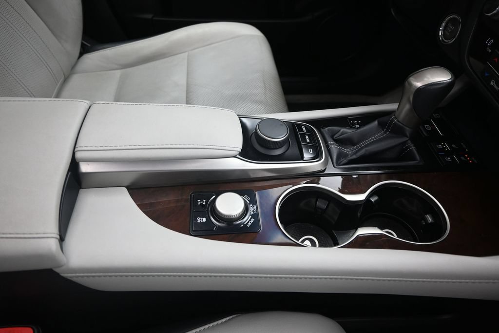 New 2026 Lexus RX 350 FWD image 27
