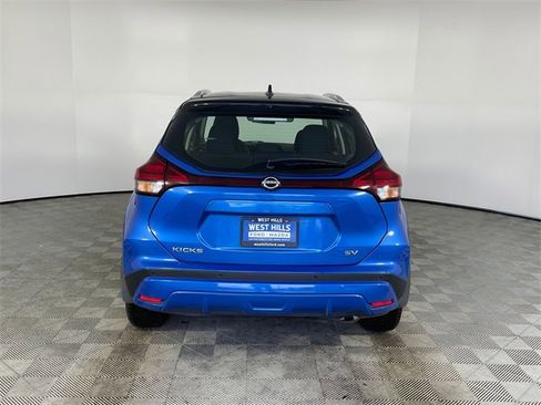 Used 2023 Nissan Kicks SV image 14