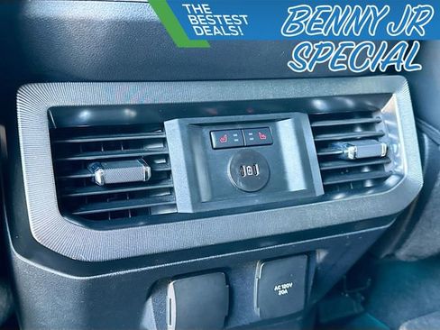 Used 2024 Ford F450 Platinum image 27