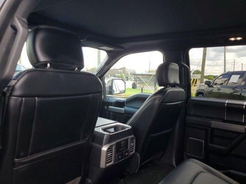 Used 2018 Ford F150 Platinum w/ Equipment Group 701A Luxury AWD/4WD image 15