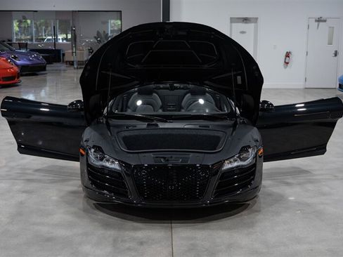 Used 2011 Audi R8 V10 AWD/4WD image 36