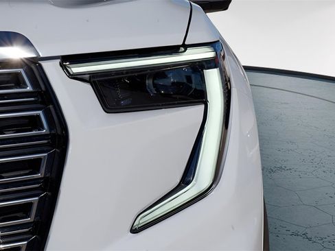 New 2026 GMC Acadia Denali w/ Super Cruise Package image 3