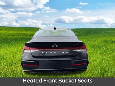 New 2026 Hyundai Elantra SEL Sport image 7