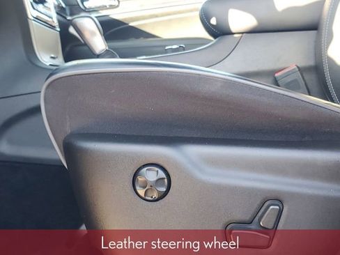 Used 2021 Jeep Grand Cherokee Overland image 18