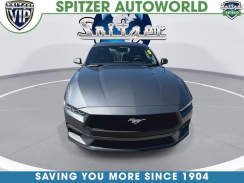 Used 2024 Ford Mustang Coupe RWD image 3