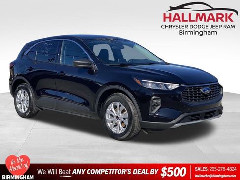 Used 2024 Ford Escape Active w/ Cold Weather Package image 1