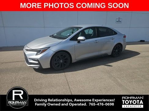 Used 2024 Toyota Corolla SE FWD image 1