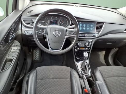 Used 2019 Buick Encore Sport Touring AWD/4WD image 13