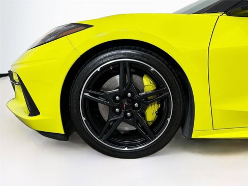 Used 2022 Chevrolet Corvette Stingray Preferred Cpe w/ Z51 Performance Package image 24