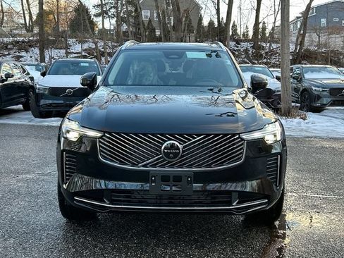 Used 2026 Volvo XC90 B6 Plus w/ Protection Package Premier AWD/4WD image 11
