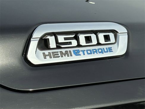 Used 2023 RAM 1500 Big Horn image 41