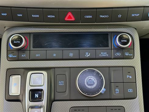 Used 2025 Hyundai Palisade SEL image 24