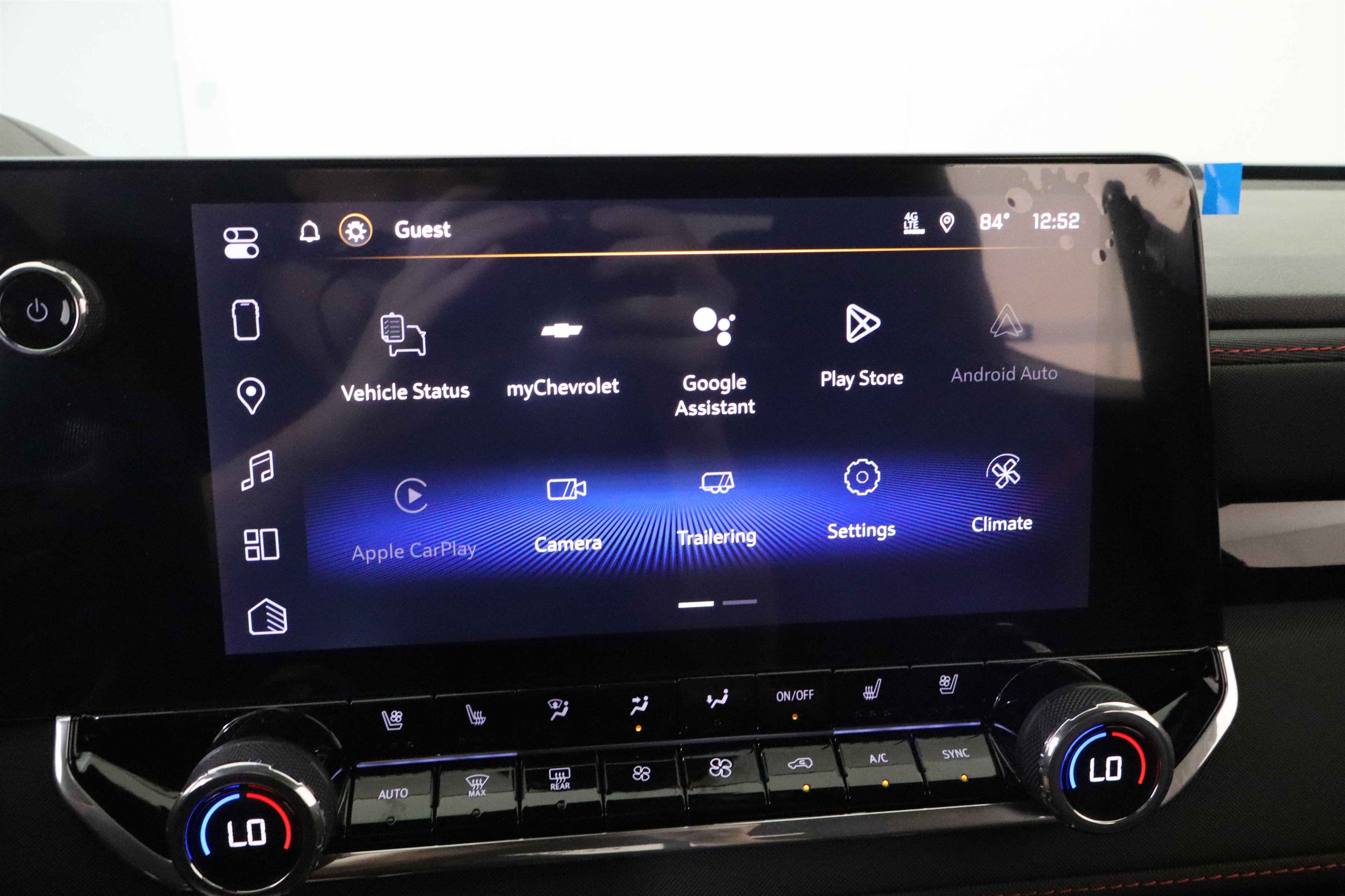 New 2026 Chevrolet Colorado Z71 w/ Technology Package AWD/4WD image 25