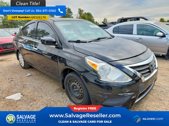 Used 2016 Nissan Versa SV FWD image 5