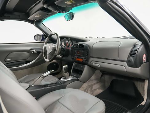 Used 2004 Porsche Boxster S RWD image 15