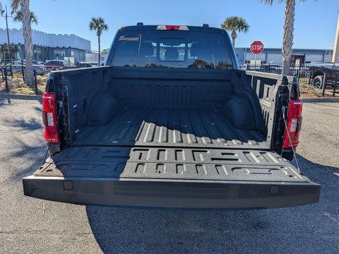 Used 2022 Ford F150 XLT w/ Equipment Group 302A High image 13