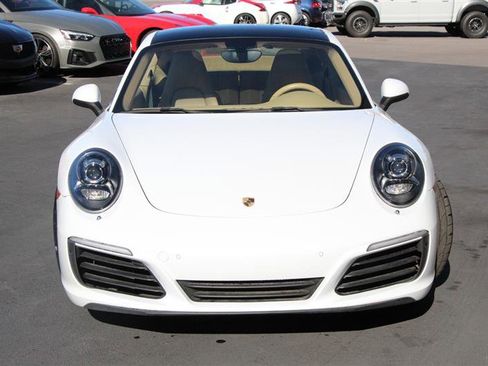 Used 2017 Porsche 911 Carrera image 3