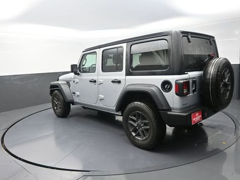 Used 2024 Jeep Wrangler Unlimited Sport AWD/4WD image 55